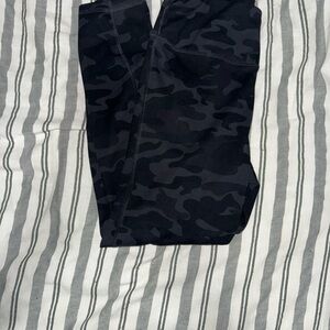 Danskin Dark Camouflage Leggings